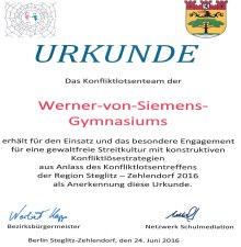 Urkunde für die Konfliktlotsen 2016