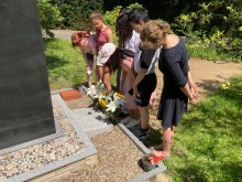 Gedenken an Herrn Jahn Rabe- den chinesischen Schindler im 2.Weltkrieg